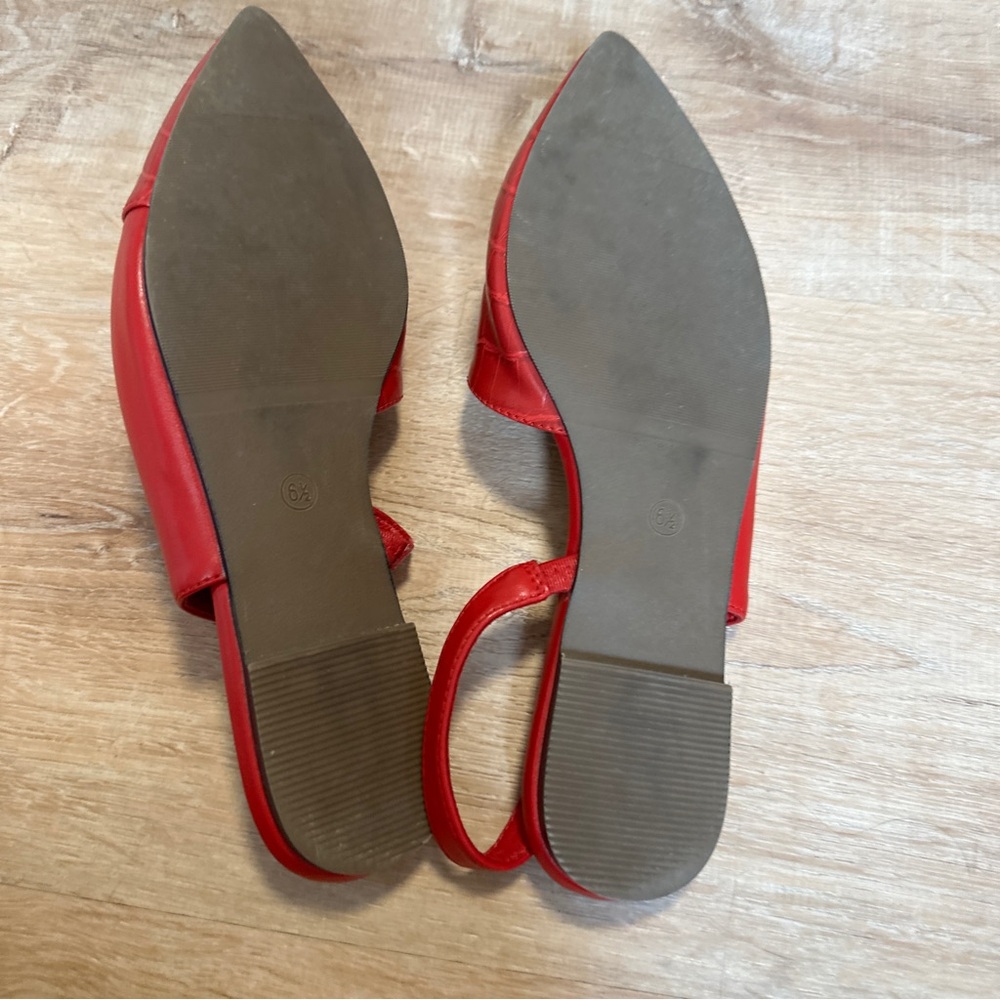 Women's Red Pointed Slingback Flats by - Picture 2 of 6